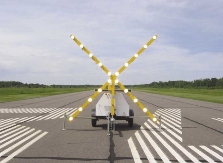 RCMD Runway Closure Marker FAA L893(L) Flight Light Inc.